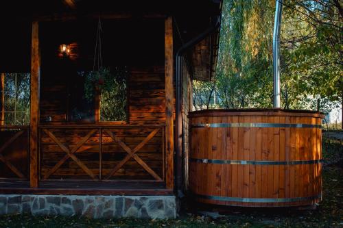 Pemandian ruang terbuka, La Cotihana in Cahul