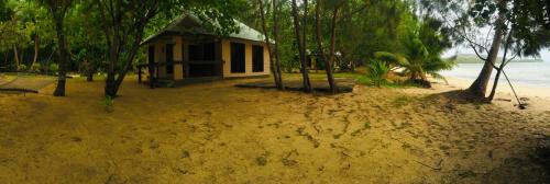 Yasawa Long Beach Hideout Resort