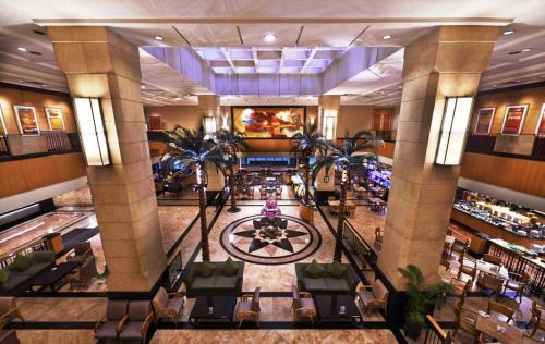 Bar/lounge, Corus Hotel near Petronas Twin Towers