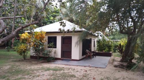 Yasawa Long Beach Hideout Resort