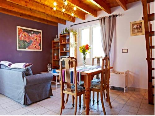 Maison de 2 chambres avec spa jardin et wifi a Plouegat Moysan