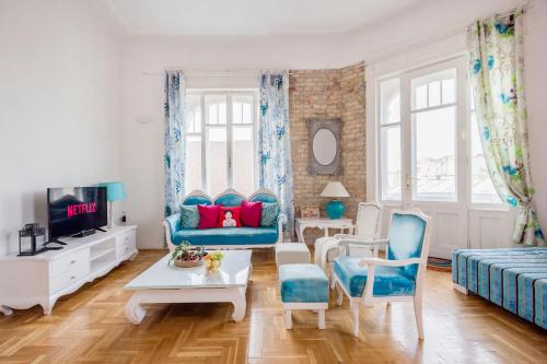 Amazing View Designer Home with Sauna and Jacuzzi 3 min to Opera House, Budapešť