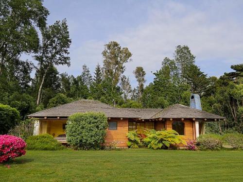 Cabañas Altos del Lago - Accommodation - Pucón