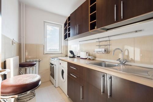 Studio 37 by MRG Apartments - image 7