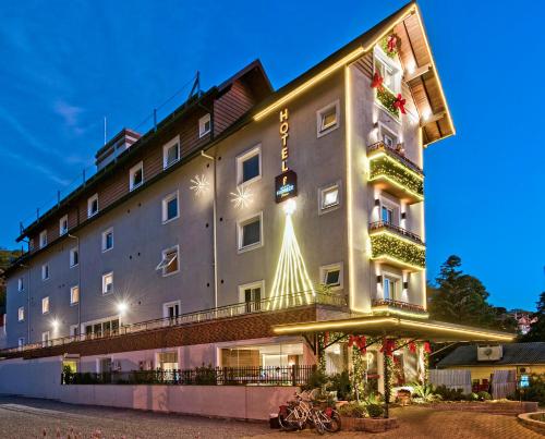 Hotel Fioreze Primo - 800m da Rua Coberta, Gramado