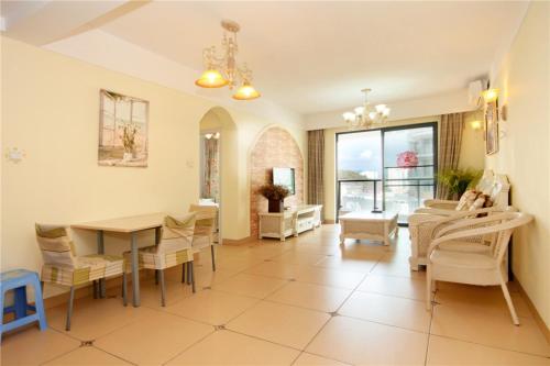 Sanya Wen Xin Hai Jing Apartement - Photo 3