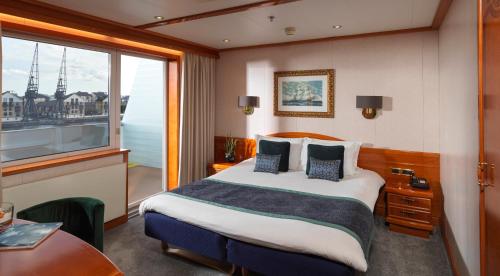 Sunborn London Yacht Hotel