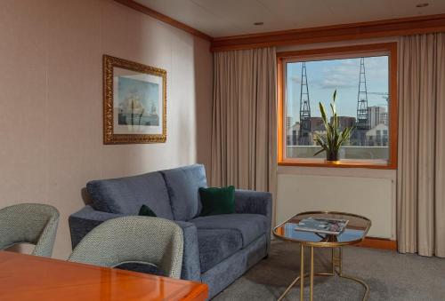 Sunborn London Yacht Hotel