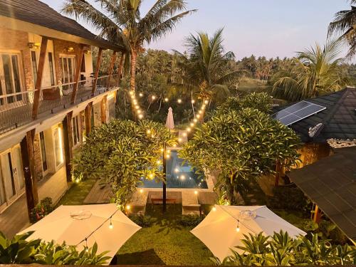 Balitri - hidden gem 9BR service villa hall pool sauna, Sukawati (foto 6)