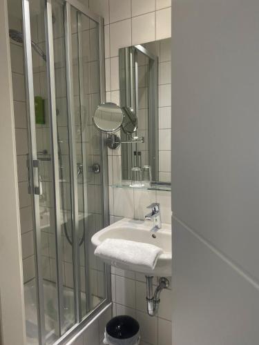 sevenDays Hotel Karlsruhe - image 9