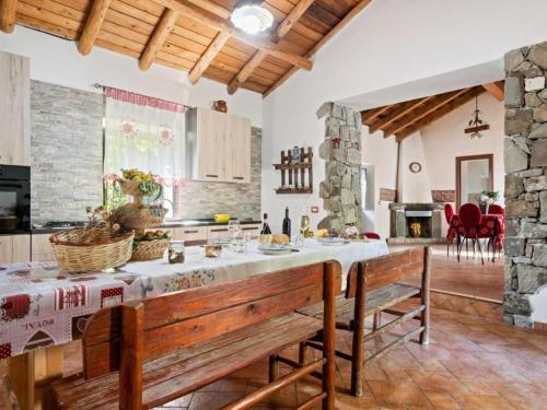  Casa Otaiti in Maniace