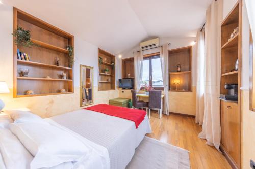 AC21 - Panoramic Studio - image 9