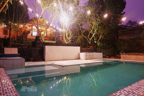 Villa Tentram Puncak, 6 Kamar, Billiar, Karaoke near Taman Safari Cisarua