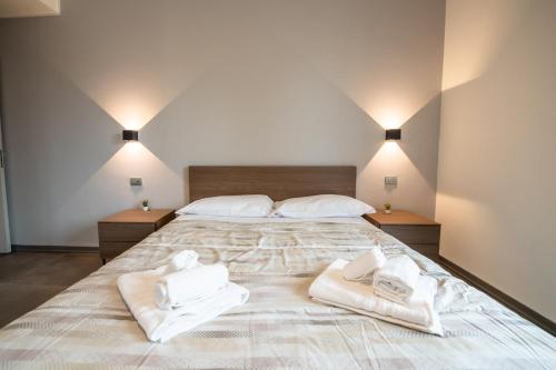 Porta Galileo l Comfort Rooms & Parking