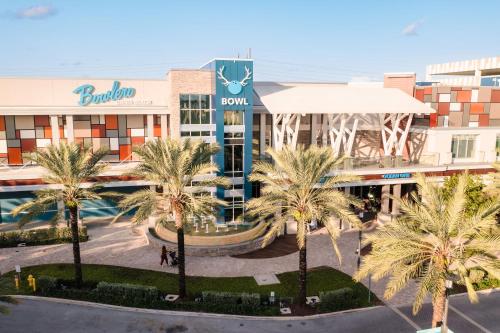 المرافق, فندق فور بوينتس باي شيراتون فورت لودرديل إيربورت - دانيا بيتش (Four Points by Sheraton Fort Lauderdale Airport - Dania Beach) in دانيا بيتش