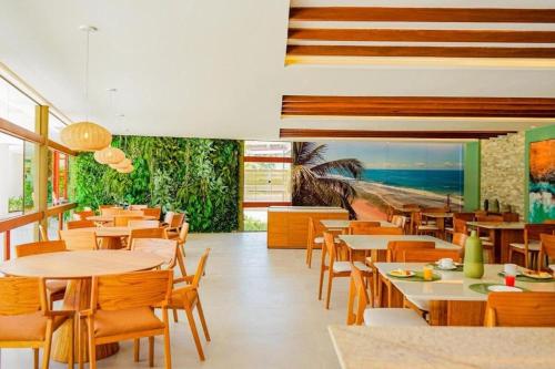 Restaurant, Studio Deluxe Terreo Porto de Galinhas Mana Beach 350m do mar in Porto De Galinhas