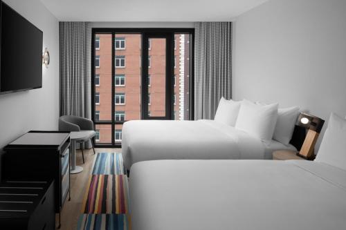 Aloft by Marriott New York Chelsea - image 14