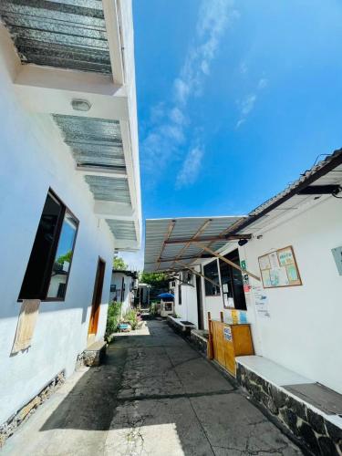 Buitenkant, Hostal Darwin in Galapagos