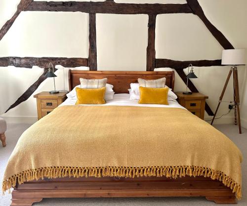 The Manor Arms Inn - image 8