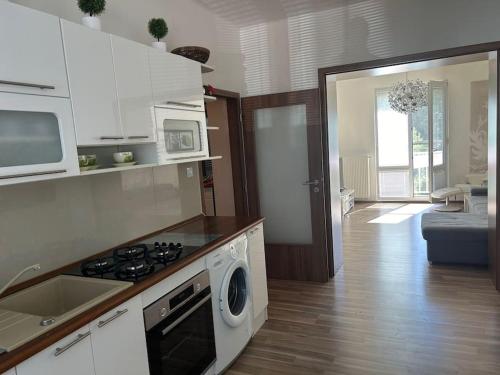 ApartmánTonki v centre mesta Piešťany (ApartmanTonki v centre mesta Piestany) in بييشتاني