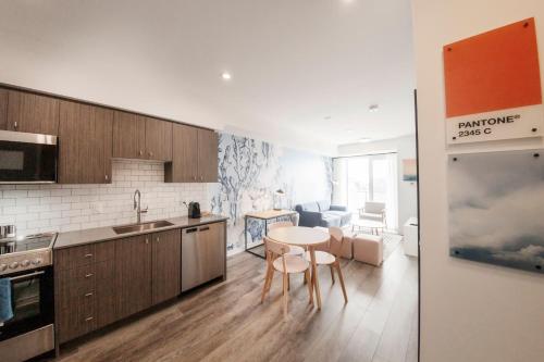 ห้องครัว, The Laundry Rooms Station Park Kitchener in คิทเช่นเนอร์ (ON)