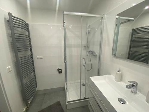 Deichperle, ihr Ankerplatz! in บูซูเมอร์ ไดช์เฮาเซิน