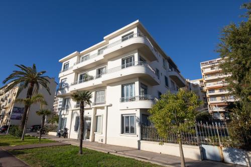 FAMILY APARTMENT SEA VIEW, Nice (photo 2)