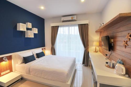 room detail thumbnail 0