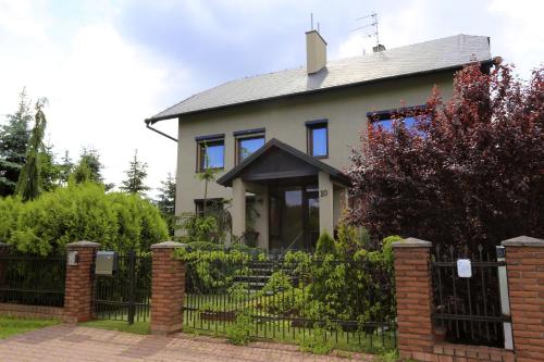 10 Bed And Breakfast - image 4