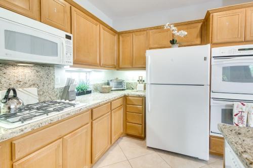 Indio Home with Pool Access 2 Mi to Coachella! in Indio, USA