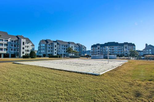 PC431, Above the Wake- Canalfront, Community Pool, Tennis courts and MORE!