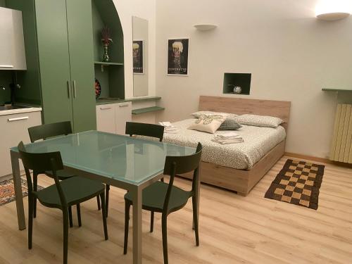 L’angolo infinito, Turin