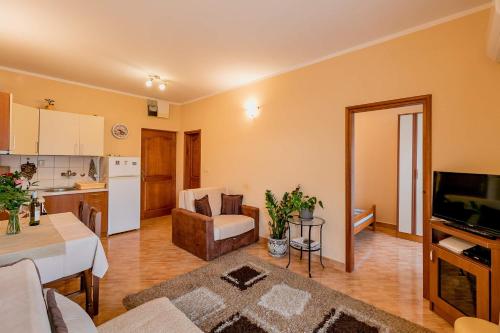 Apartments Gudelj - image 7