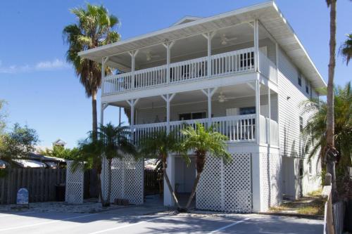 Good Times – Bradenton Beach, FL