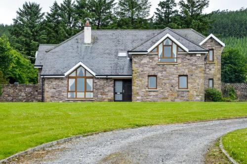 The Mountain Lodge Slievenamon spacious 4 bedroom house in Carrick On Suir