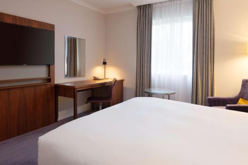 DoubleTree by Hilton Edinburgh Airport