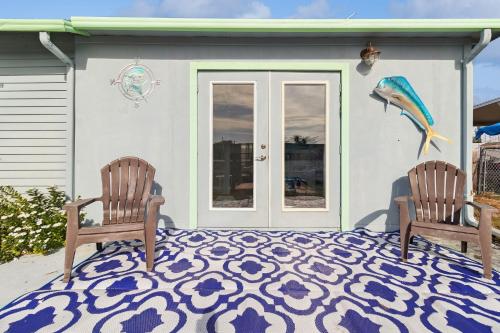 Flamingo Bay Cottage cottage in Saint James City