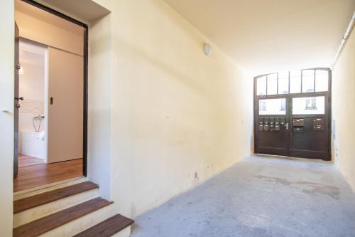 Nice room with double bed in zizkov - shared bathroom, Praga (zdjęcie 4)