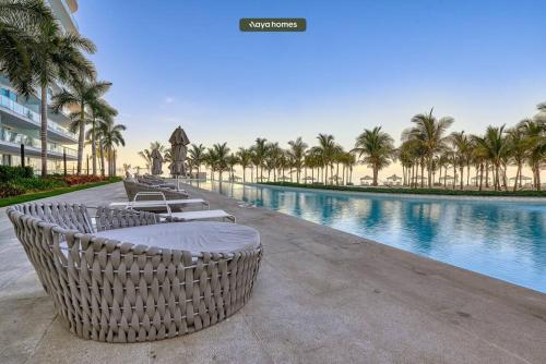 Oceanfront 2BR Condo - Pool - Cevicheria - Beach in Bucerías, Mexico