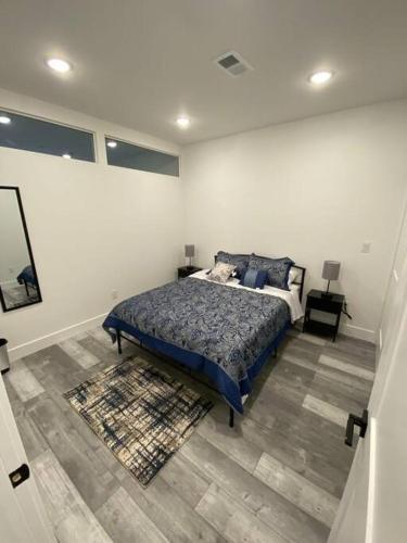 Comfortable Apt\Sleeps 3\1715 Apt 6
