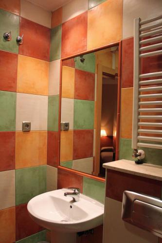Hostal Prada Borges - image 13