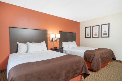 Aspen Hotel Rogers Formerly Americ inn in Rogers, USA