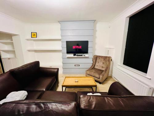 2 bedroom 2 en-suite free parking super fast wi-fi blyth centre, Blyth (fotografie 7)