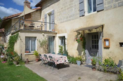 Les Demoiselles chambre d'hôte Champagnac-de-Belair