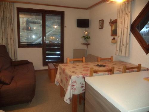 Studio Les Orres, 1 pièce, 6 personnes - FR-1-322-547 Les Orres