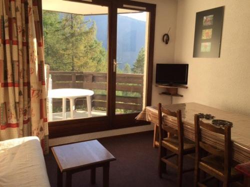 Studio Les Orres 1650 - 4 pers, près des pistes, balcon, animaux admis - FR-1-322-566 - Location saisonnière - Les Orres