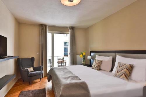 James Hotel & Apartments - image 8