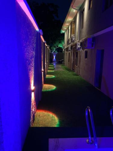 House56 De-Luxe Aparthotel