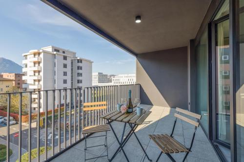 Studio with Balcony