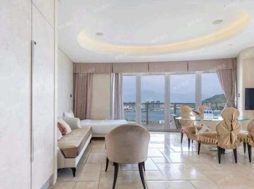 三亚浪漫之旅海上度假酒店 (Sanya Romantic Journey Sea Resort & Spa) in 三亚